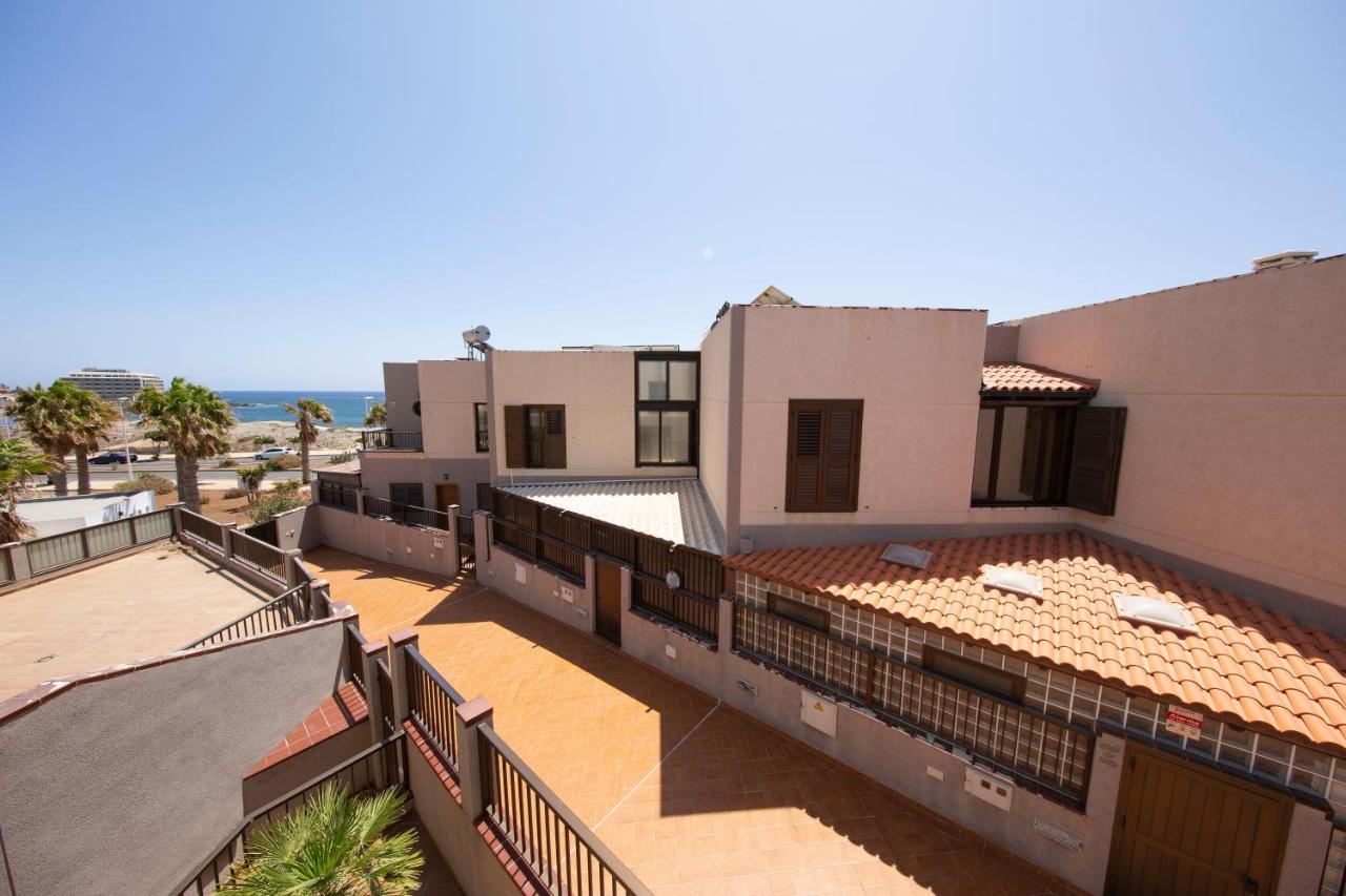 אל מדאנו Medano4You The Wing Palace Tenerife מראה חיצוני תמונה