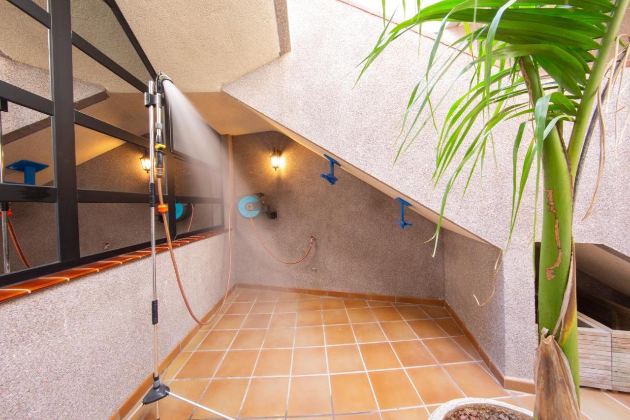 אל מדאנו Medano4You The Wing Palace Tenerife מראה חיצוני תמונה