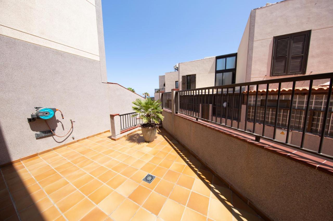 אל מדאנו Medano4You The Wing Palace Tenerife מראה חיצוני תמונה
